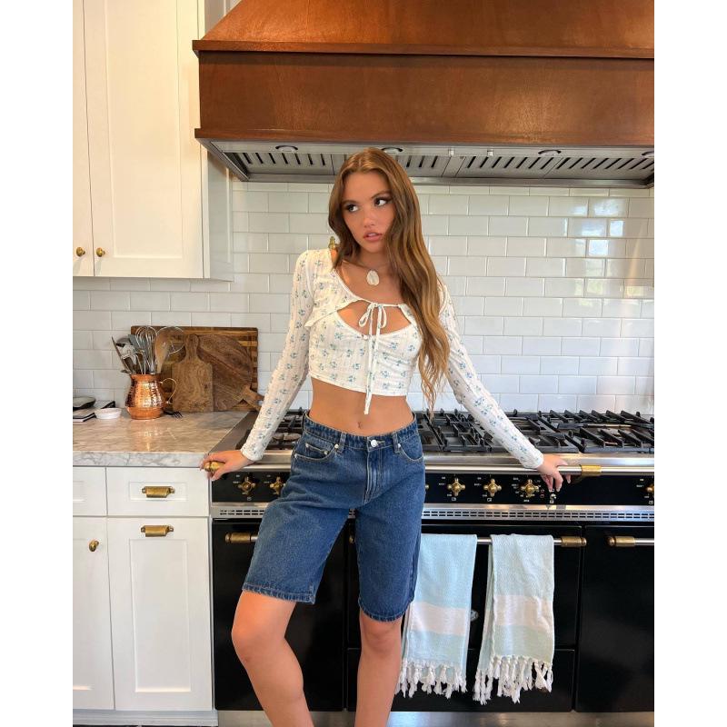 2026 European Trend Women s Casual Straight Denim Shorts L темно-синього кольору
2026 European Trend Women s Casual Straight Denim Shorts L темно-синього кольору