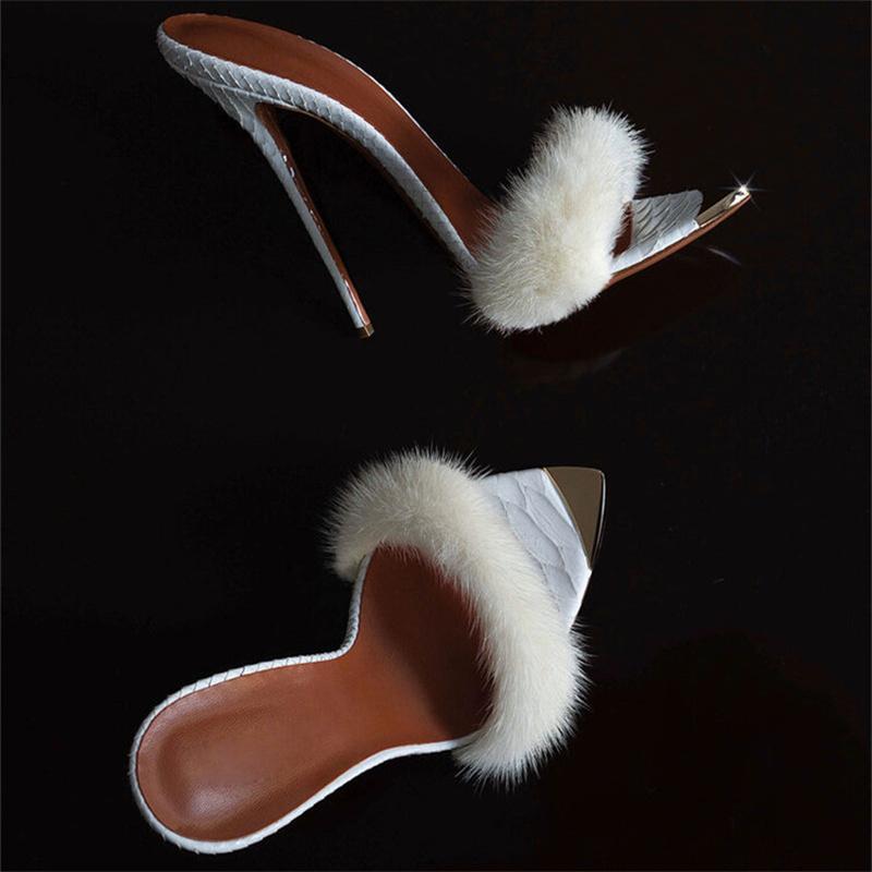 Summer Furry Mules Shoes Peep Toe Thin Heels Slippers Women Sxy Metal Decoration Pointed Toe Gladiator Sandals Party Stiletto 40
Summer Furry Mules Shoes Peep Toe Thin Heels Slippers Women Sxy Metal Decoration Pointed Toe Gladiator Sandals Party Stiletto 40