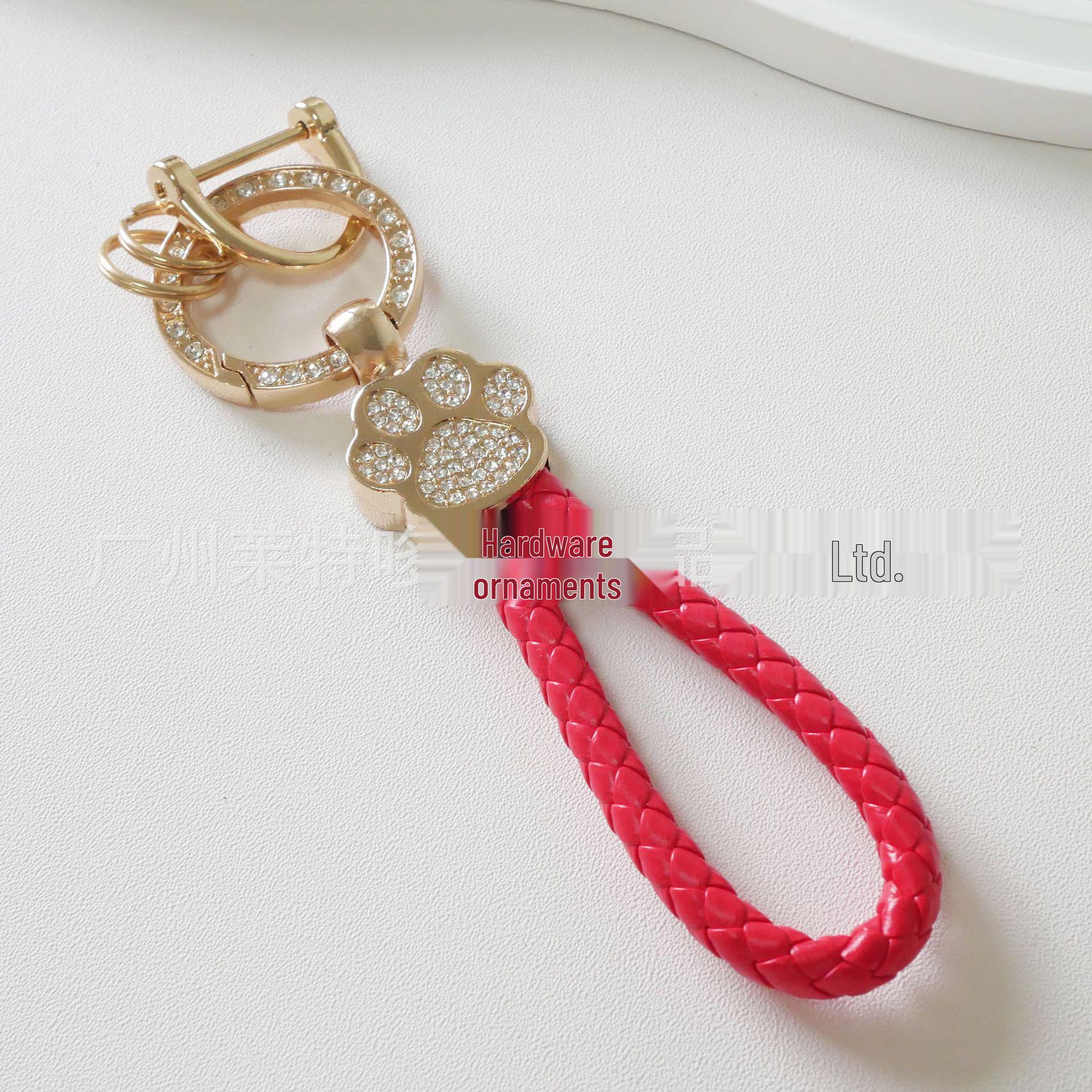 Rhinestone Cat Paw Keyring with Woven Rope and Pendant – Cute Car Keychain Accessories красный
Rhinestone Cat Paw Keyring with Woven Rope and Pendant – Cute Car Keychain Accessories красный