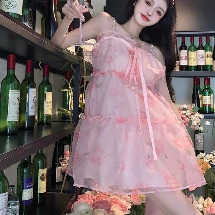 Mesh super fairy dress women s clothing summer wear design sense niche temperament chic fluffy suspender skirt 2XL рожевий
Mesh super fairy dress women s clothing summer wear design sense niche temperament chic fluffy suspender skirt 2XL рожевий