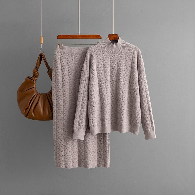 Новый жаккардовый трикотажный свитер с полувысоким воротником и длинными рукавами, пуловер, топ и юбка для осени и зимы One Size
Новый жаккардовый трикотажный свитер с полувысоким воротником и длинными рукавами, пуловер, топ и юбка для осени и зимы One Size