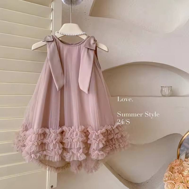 Summer Korean Girls Sleeveless Bow Solid Color Sweet Gentle Princess Dress Childrens Trend 150cm зелёный
Summer Korean Girls Sleeveless Bow Solid Color Sweet Gentle Princess Dress Childrens Trend 150cm зелёный