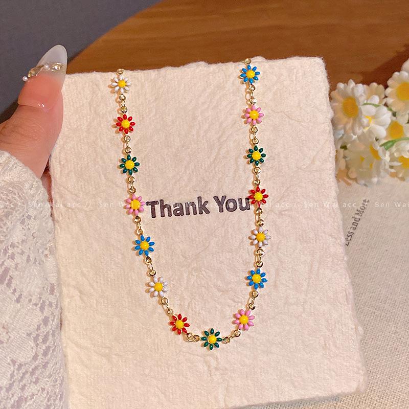 Универсальное женское колье-цветок на ключицу necklace
Универсальное женское колье-цветок на ключицу necklace