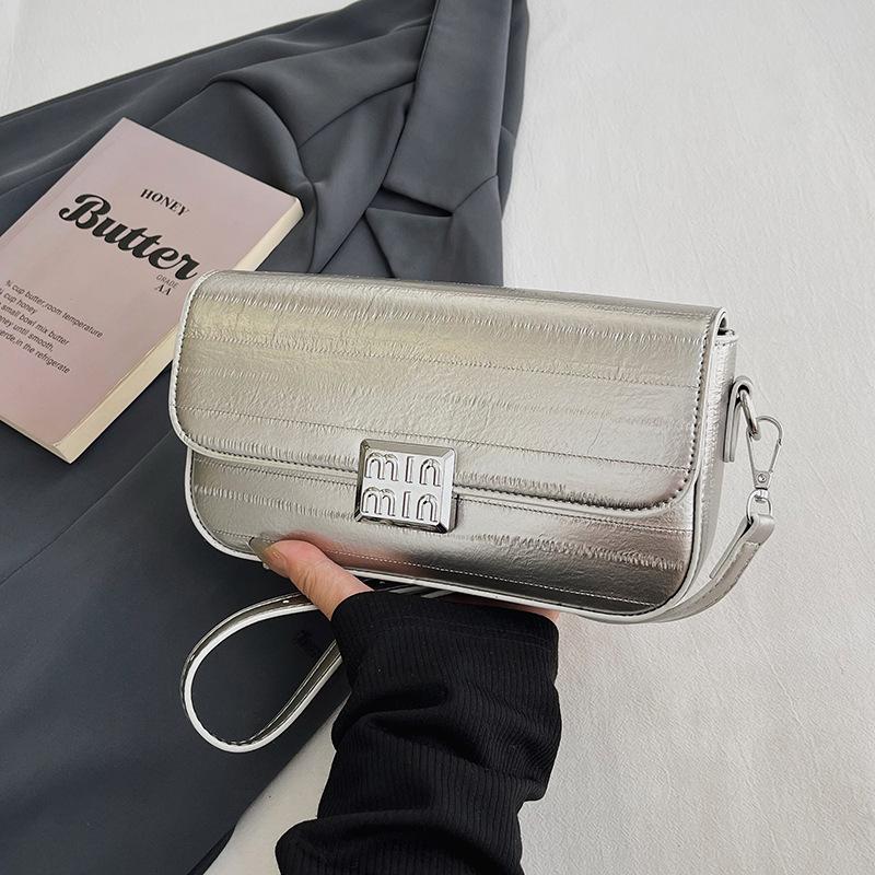 New Style Women S Bags With A High End Look Simple Single Shoulder Bags Fashionable And Versatile Can Be Used As Cross Body Quality
New Style Women S Bags With A High End Look Simple Single Shoulder Bags Fashionable And Versatile Can Be Used As Cross Body Quality