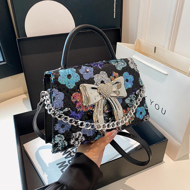 Bags bags women s bags 2025 new European and American fashion bows foreign style versatile portable messenger shoulder tote bag коричневий
Bags bags women s bags 2025 new European and American fashion bows foreign style versatile portable messenger shoulder tote bag коричневий