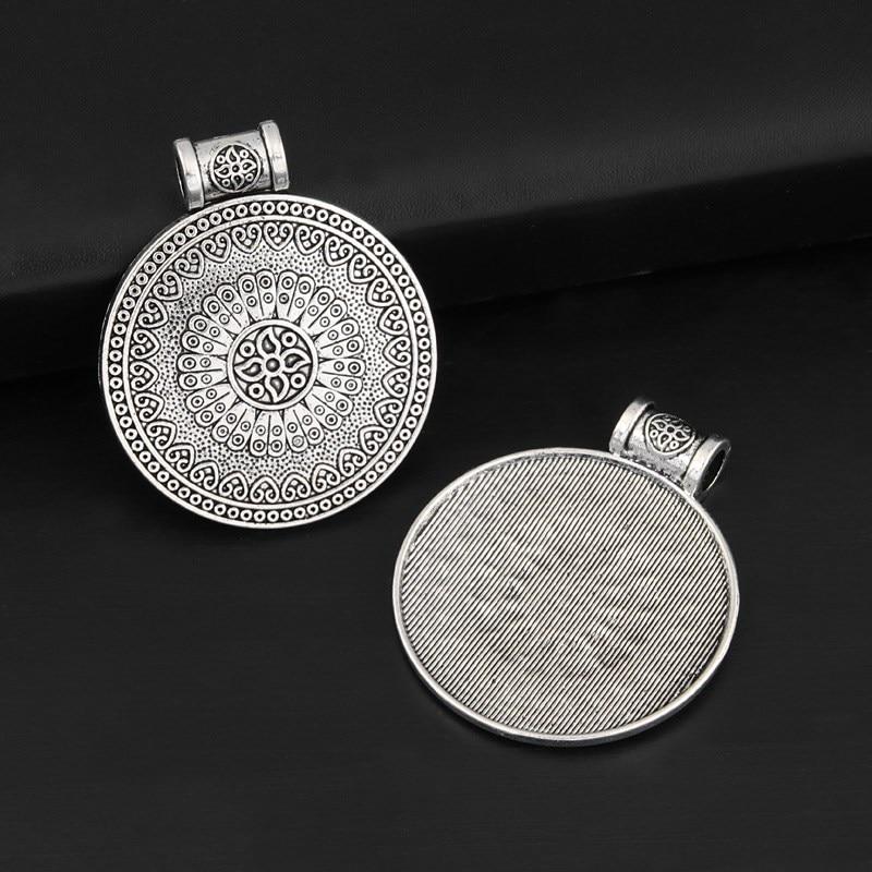 2шт серебристый цвет 43x36mm большой круглый круг шармы этнический стиль узор кулон fit DIY ювелирные изделия изготовление аксессуаров ручной работы
2шт серебристый цвет 43x36mm большой круглый круг шармы этнический стиль узор кулон fit DIY ювелирные изделия изготовление аксессуаров ручной работы