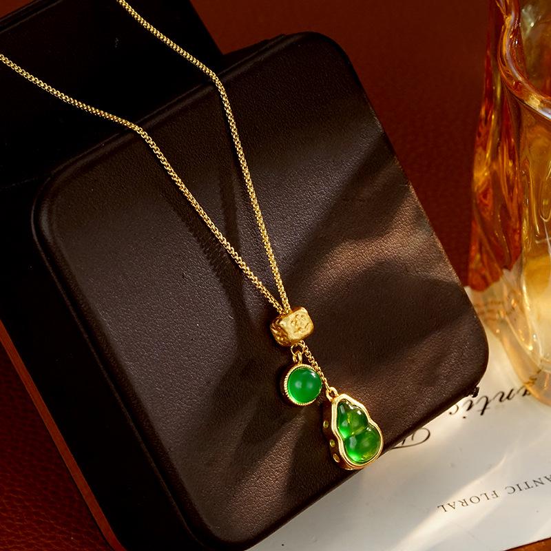 Элегантное ожерелье-подвеска в виде китайской тыквы из маша - Роскошное заявление 18K
Элегантное ожерелье-подвеска в виде китайской тыквы из маша - Роскошное заявление 18K