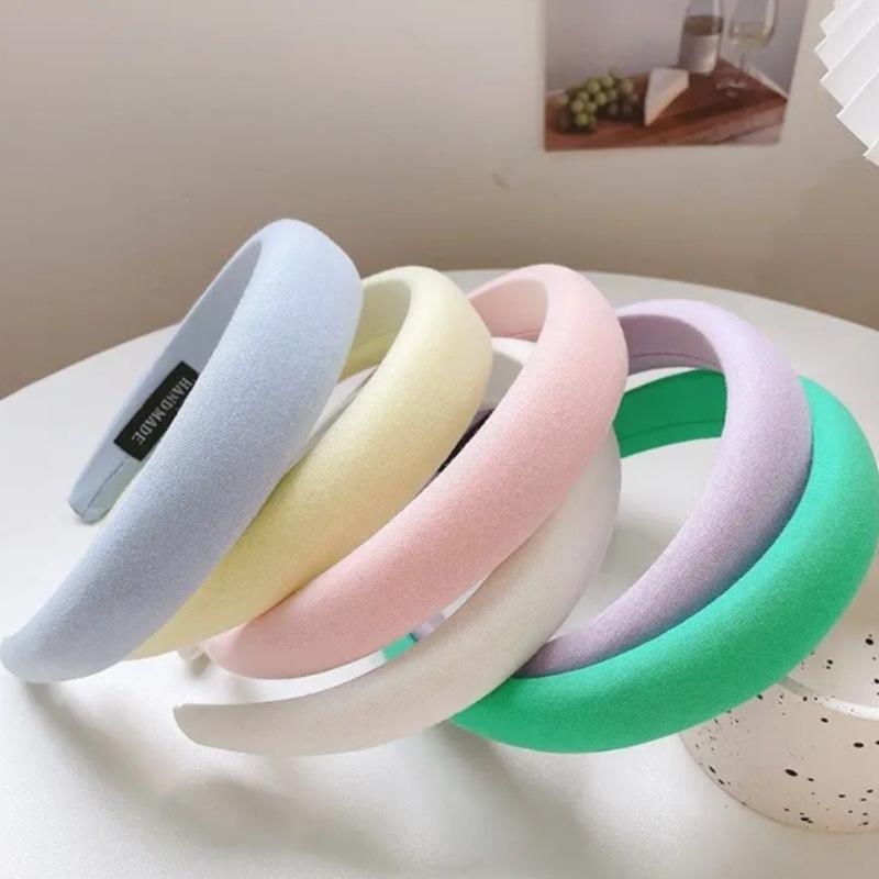 Macaron Color Wide-brimmed Sponge Headband for Women Simplicity Fashion Girl Face Wash Hairband
Macaron Color Wide-brimmed Sponge Headband for Women Simplicity Fashion Girl Face Wash Hairband