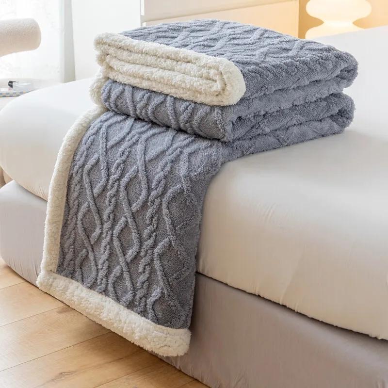 A Tapestry Blanket Tafurong Blanket Lamb Wool Blanket Thickened Warm Leisure Blanket Office Nap Blanket 150x200cm
A Tapestry Blanket Tafurong Blanket Lamb Wool Blanket Thickened Warm Leisure Blanket Office Nap Blanket 150x200cm