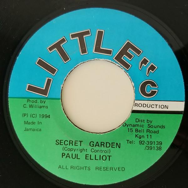 7inch Record PAUL ELLIOT - Secret Garden NONE Little C Produ 1994 Jamaica Reggae, Ska & Dub Used
7inch Record PAUL ELLIOT - Secret Garden NONE Little C Produ 1994 Jamaica Reggae, Ska & Dub Used