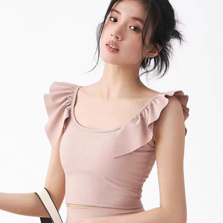 Ballet-Inspired Yoga Top: Slimming Outerwear with Fixed-Cup Sports Bra, Puff Sleeves, and Gathering Detail for Women. M рожевий
Ballet-Inspired Yoga Top: Slimming Outerwear with Fixed-Cup Sports Bra, Puff Sleeves, and Gathering Detail for Women. M рожевий