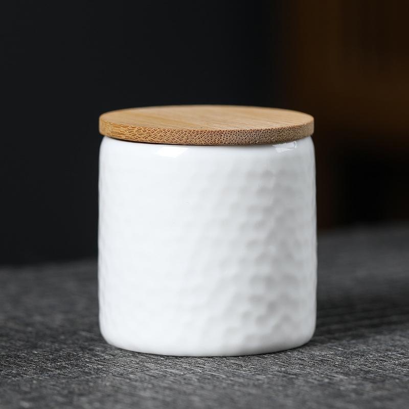 European White Ceramic Jar with Bamboo Wood Lid Portable Mini Porcelain Jar Tea Box Candy Sealed Box Container Gift Home Decor
European White Ceramic Jar with Bamboo Wood Lid Portable Mini Porcelain Jar Tea Box Candy Sealed Box Container Gift Home Decor
