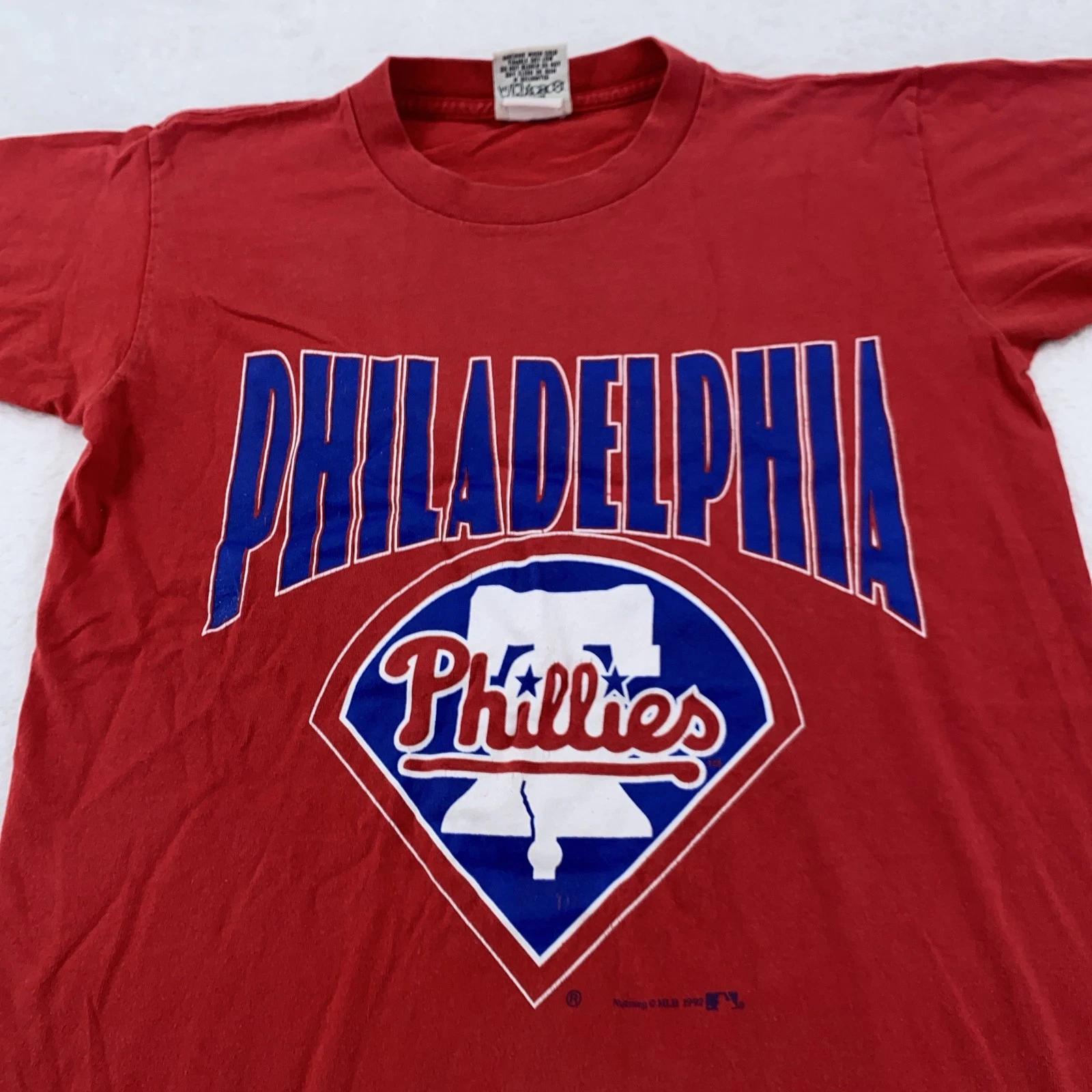 Vintage Philadelphia Phillies Nutmeg Mills Shirt Mens Small Red MLB Baseball 90s 2XL
Vintage Philadelphia Phillies Nutmeg Mills Shirt Mens Small Red MLB Baseball 90s 2XL
