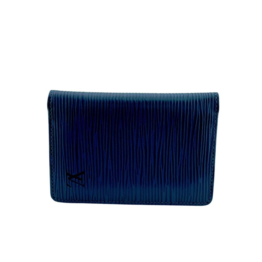 LOUIS VUITTON M61821 Business card holder Pass case Regular holder Epi Epi Organizer De Poch Card Case Blue Epi Used
LOUIS VUITTON M61821 Business card holder Pass case Regular holder Epi Epi Organizer De Poch Card Case Blue Epi Used