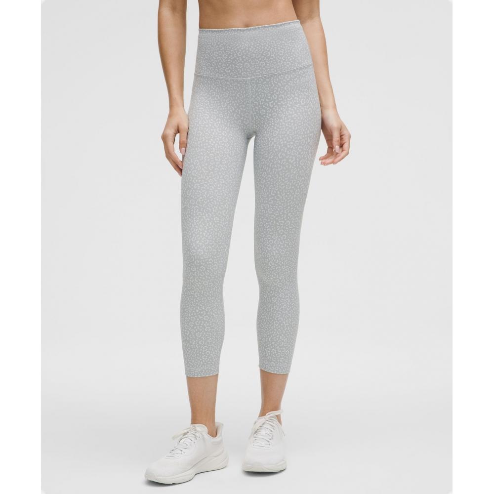 Lululemon Wunder Train High Rise Crop 23 Леопардовый маргаритковый звездный свет Multi 8/23
Lululemon Wunder Train High Rise Crop 23 Леопардовый маргаритковый звездный свет Multi 8/23