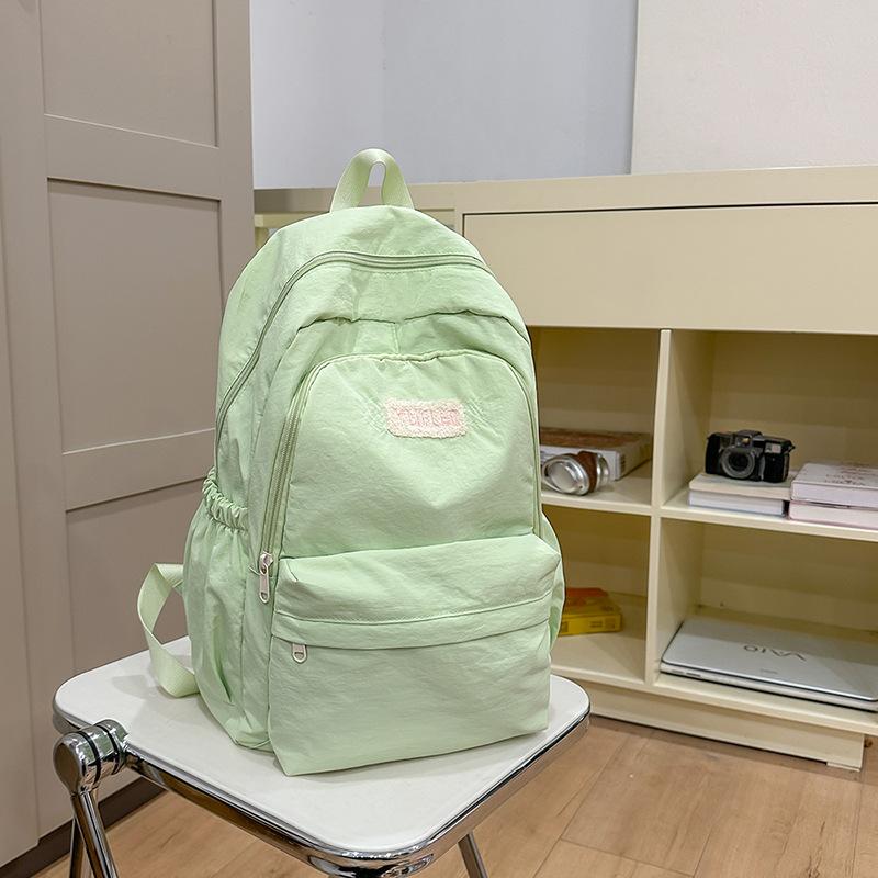 Новий шкільний рюкзак для студентів коледжу Рюкзак для учнів середньої школи Японський простий Маленький свіжий Кампусний рюкзак Великої місткості Повсякденний рюкзак
Новий шкільний рюкзак для студентів коледжу Рюкзак для учнів середньої школи Японський простий Маленький свіжий Кампусний рюкзак Великої місткості Повсякденний рюкзак