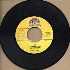 7inch Record BUCCANEER - Lie none Opera House 2000 Jamaica Reggae, Ska & Dub Used
7inch Record BUCCANEER - Lie none Opera House 2000 Jamaica Reggae, Ska & Dub Used