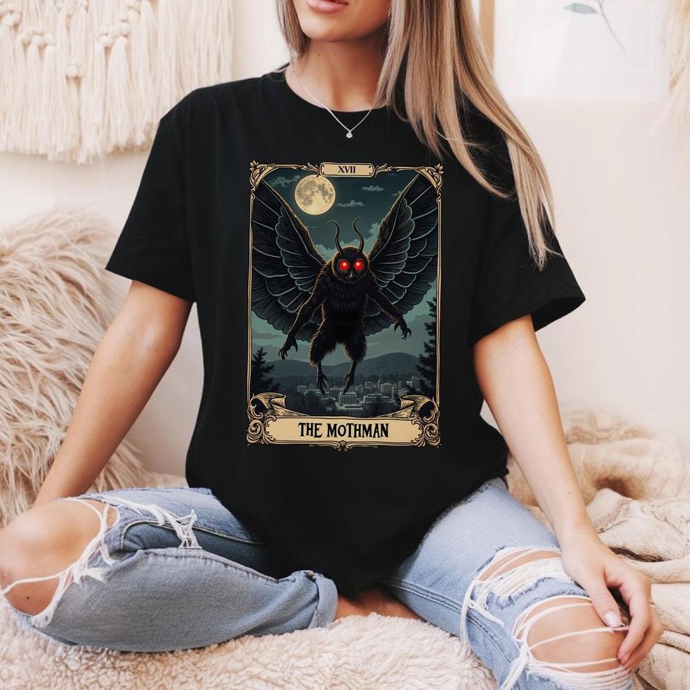 Mothman Tarot Card Shirt - Cryptid Animal Graphic Gift T-Shirt Unisex T-Shirt XXXXL
Mothman Tarot Card Shirt - Cryptid Animal Graphic Gift T-Shirt Unisex T-Shirt XXXXL