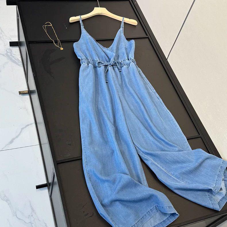 Korean Style Tencel Denim Wide-Leg Jumpsuit with Drawstring Waist and Slim Straps M (for 40-50 kg) середній синього кольору
Korean Style Tencel Denim Wide-Leg Jumpsuit with Drawstring Waist and Slim Straps M (for 40-50 kg) середній синього кольору