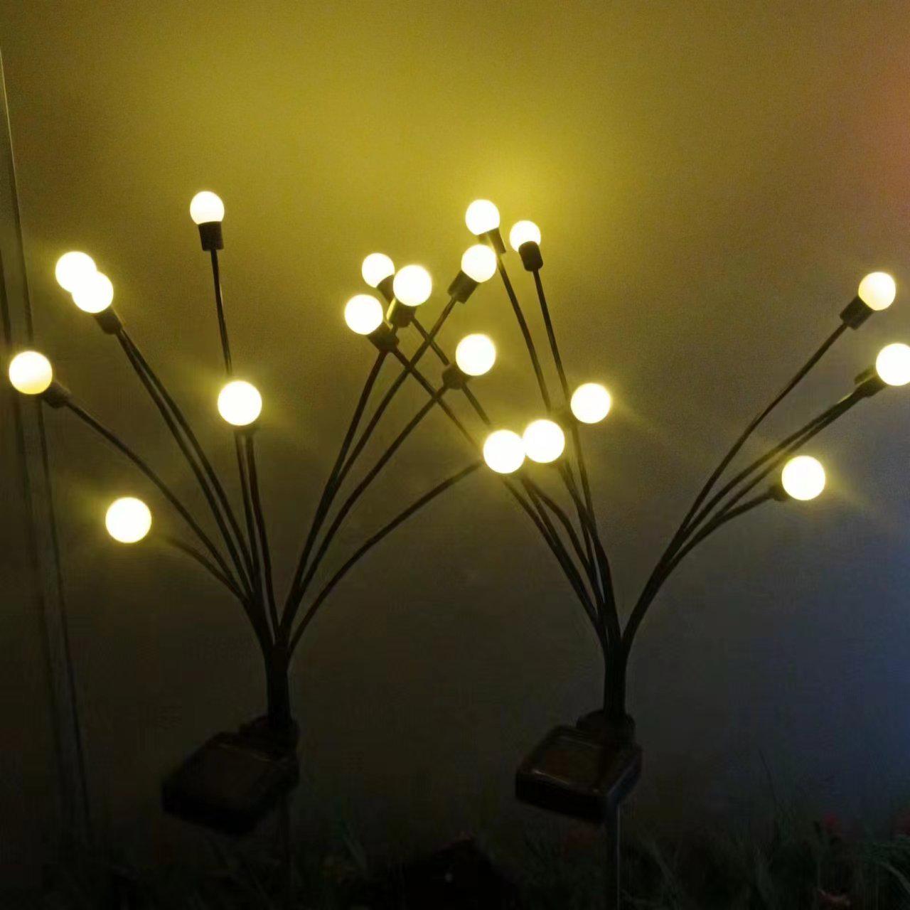 Солнечные садовые фонари Firefly: Светодиодный декор для двора для праздничной атмосферы.
Солнечные садовые фонари Firefly: Светодиодный декор для двора для праздничной атмосферы.