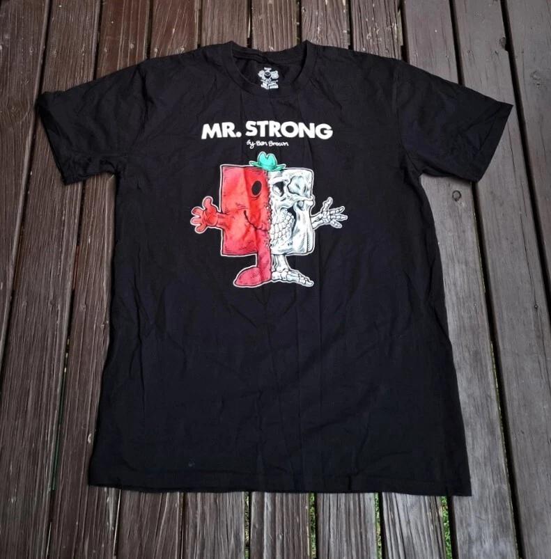 MR MEN - MR Strong by Ben Brown 45th Year Issue Sze L Good Clean Condition E192 2XL
MR MEN - MR Strong by Ben Brown 45th Year Issue Sze L Good Clean Condition E192 2XL