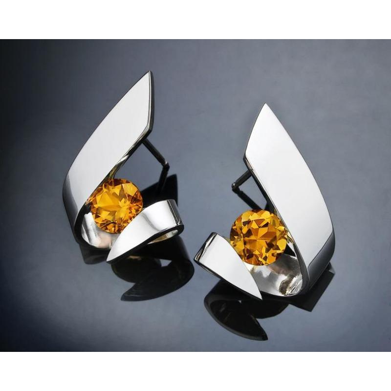 Европейские и северо-популярные геометрические серьги неправильной формы в стиле барокко с позолотой K-серьги женские креативные модные аксессуары 925 silver
Европейские и северо-популярные геометрические серьги неправильной формы в стиле барокко с позолотой K-серьги женские креативные модные аксессуары 925 silver