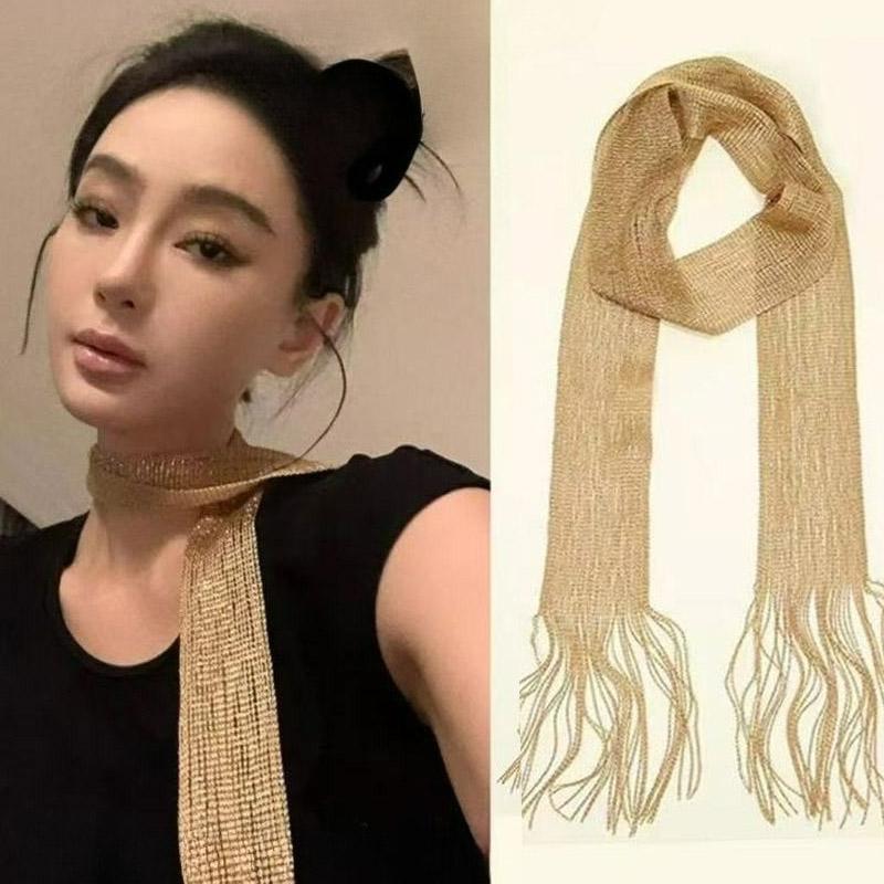Fashion Shiny Lace Tassel Scarf Women Gold Silver Metallic Yarn Long Wrap for Nightclub Party Evening Dress Sunscreen Shawl 8x200cm золотий
Fashion Shiny Lace Tassel Scarf Women Gold Silver Metallic Yarn Long Wrap for Nightclub Party Evening Dress Sunscreen Shawl 8x200cm золотий