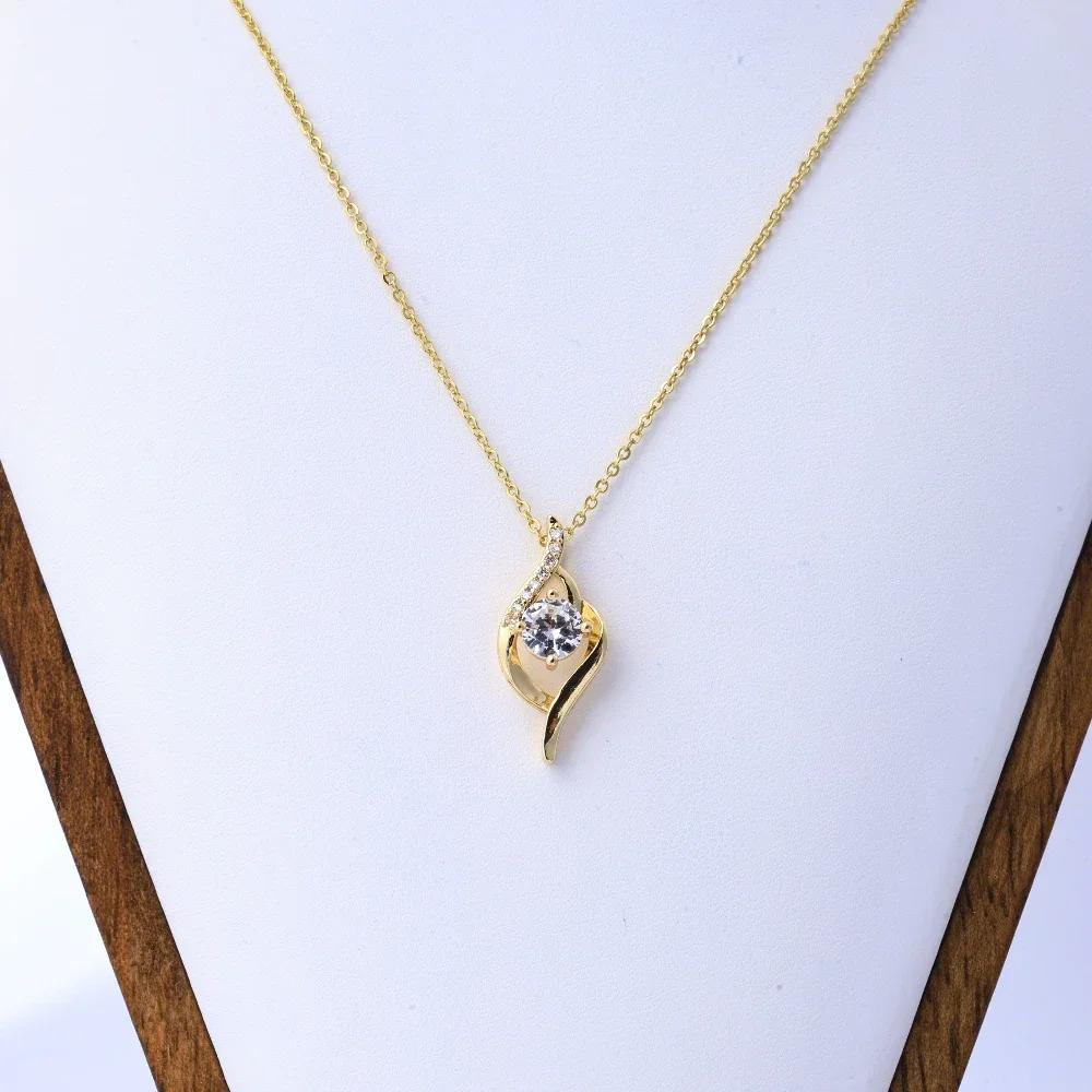 Вьетнам Шаджин женская подвеска в форме сердца с бриллиантом, медно-цинковый сплав, подарки для прямых эфиров, украшения для торговой палатки с живописным видом
Вьетнам Шаджин женская подвеска в форме сердца с бриллиантом, медно-цинковый сплав, подарки для прямых эфиров, украшения для торговой палатки с живописным видом