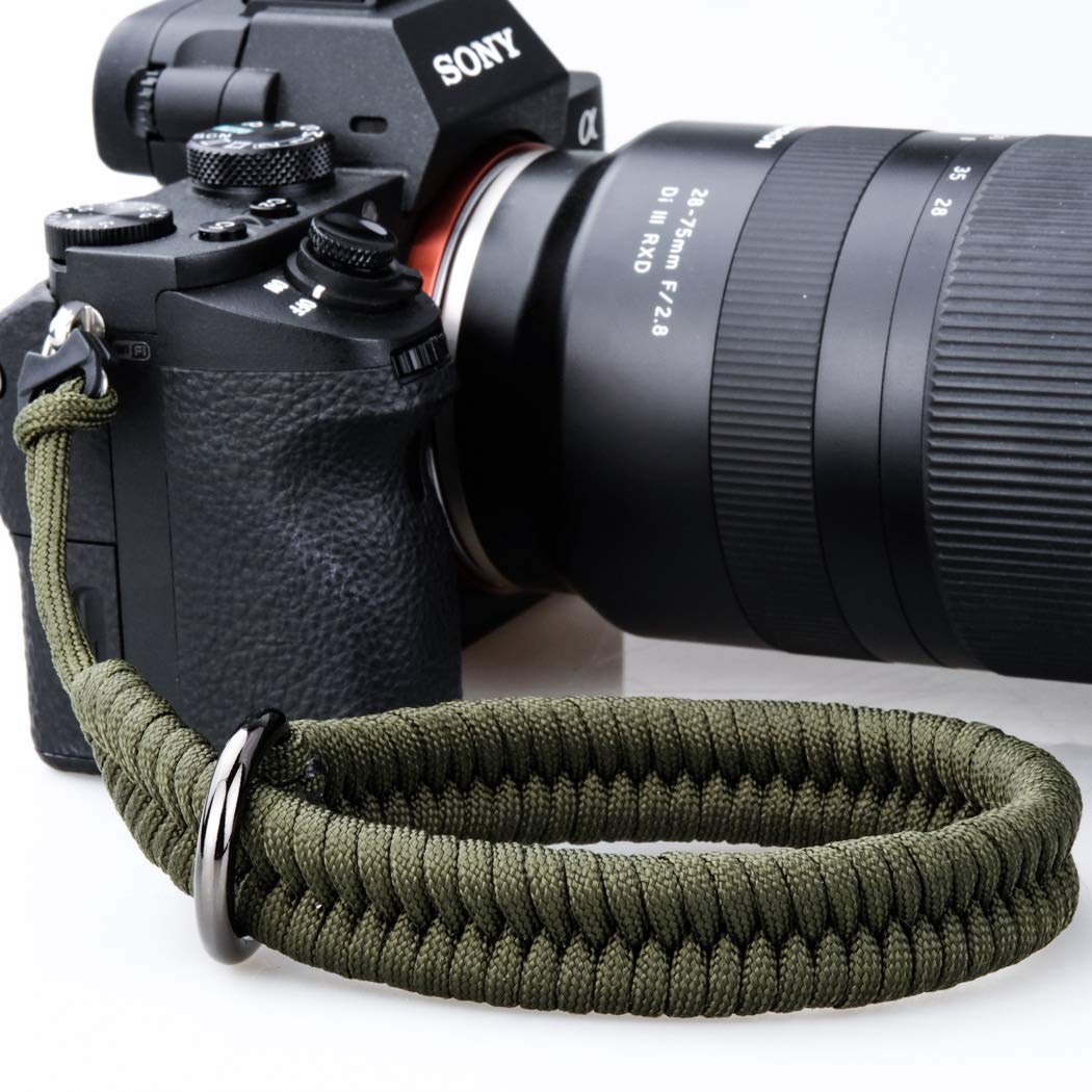 AQAREA Wrist Strap for DSLR/Mirrorless Cameras Quick Release Hand Strap with Secure Connector (Green)
AQAREA Wrist Strap for DSLR/Mirrorless Cameras Quick Release Hand Strap with Secure Connector (Green)