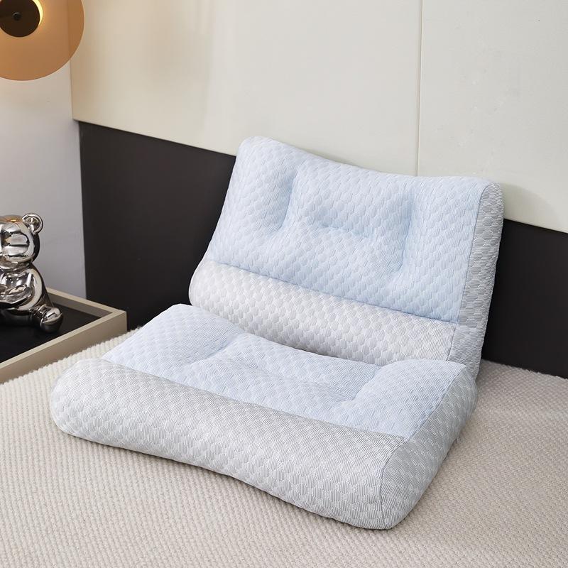 Японская антитракционная подушка Летняя подушка из ледяного шелка Подушка из ледяных бобов Домашняя подушка для шеи, помогающая спать Массажная подушка 48*74cm
Японская антитракционная подушка Летняя подушка из ледяного шелка Подушка из ледяных бобов Домашняя подушка для шеи, помогающая спать Массажная подушка 48*74cm