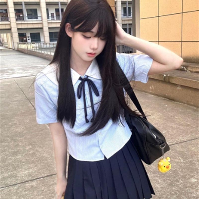 Petite Age-Reducing Summer Doll Collar Shirt & A-Line Pleated Skirt Set for Women Double Extra Large
Petite Age-Reducing Summer Doll Collar Shirt & A-Line Pleated Skirt Set for Women Double Extra Large