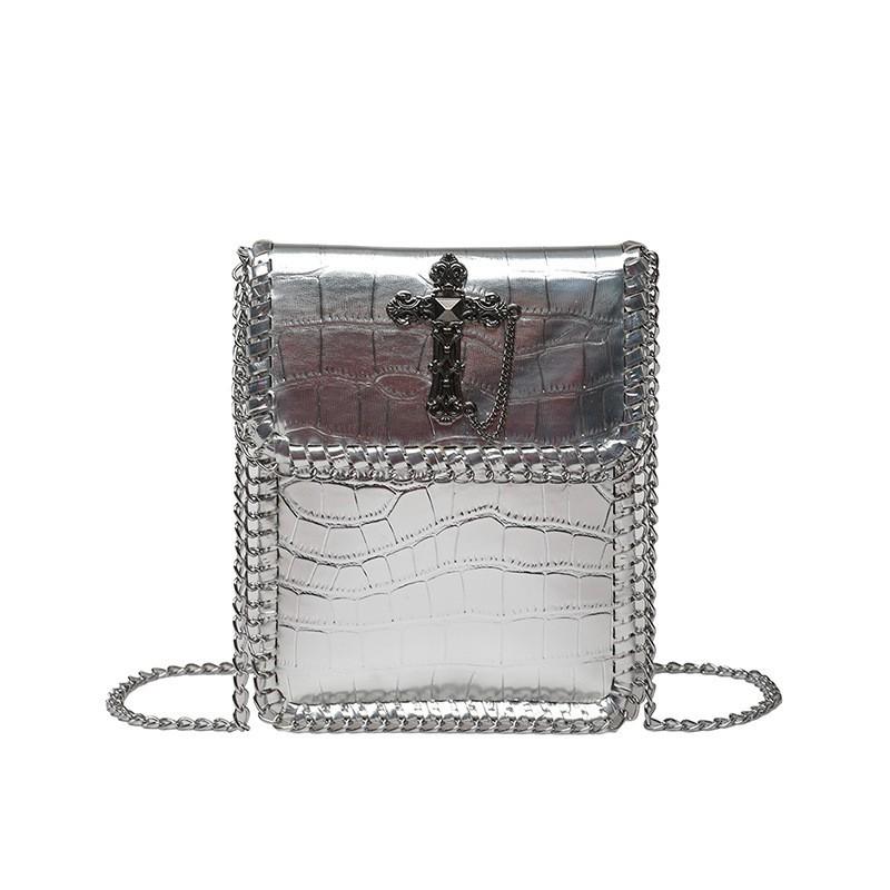 Small Square Bag Women s Street Punk Style Fashionable Vertical Mobile Phone Ins Personalized Cross Chain Crossbody серебряный
Small Square Bag Women s Street Punk Style Fashionable Vertical Mobile Phone Ins Personalized Cross Chain Crossbody серебряный