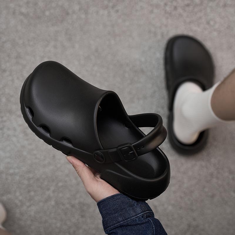 Hole shoes men s new summer outer wear outdoor non-smelly feet beach sandals indoor home non-slip cool slippers 41-42 коричневий
Hole shoes men s new summer outer wear outdoor non-smelly feet beach sandals indoor home non-slip cool slippers 41-42 коричневий