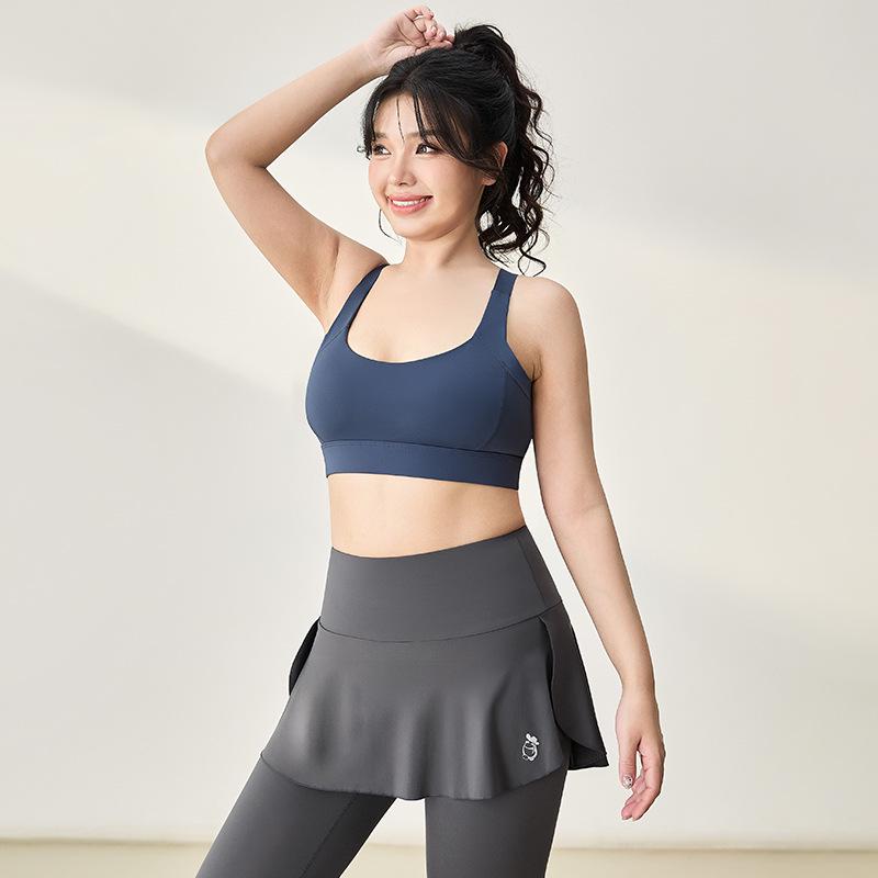 Women s Plus Size Shockproof Sports Bra with Side Support for Running, Yoga, and Fitness L (for 110-125 jin) синій
Women s Plus Size Shockproof Sports Bra with Side Support for Running, Yoga, and Fitness L (for 110-125 jin) синій