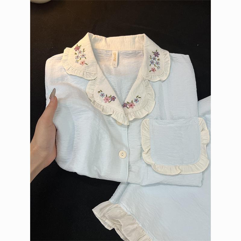 Korean version of simple style solid color pajamas women s summer lace short-sleeved shorts set women s casual soft cute loungewear XXL
Korean version of simple style solid color pajamas women s summer lace short-sleeved shorts set women s casual soft cute loungewear XXL