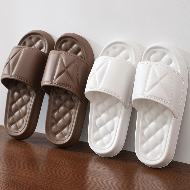 Slippers women wear outside summer home thick-soled hotel indoor bathroom non-slip bath sandals men 36-37 Recommended 35-36 Feet
Slippers women wear outside summer home thick-soled hotel indoor bathroom non-slip bath sandals men 36-37 Recommended 35-36 Feet