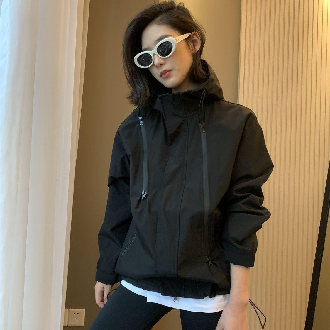 Windproof Waterproof Couple Jacket 2026: Spring/Autumn Loose Fit with Taped Zipper 2XL recommended 170-200 jin
Windproof Waterproof Couple Jacket 2026: Spring/Autumn Loose Fit with Taped Zipper 2XL recommended 170-200 jin
