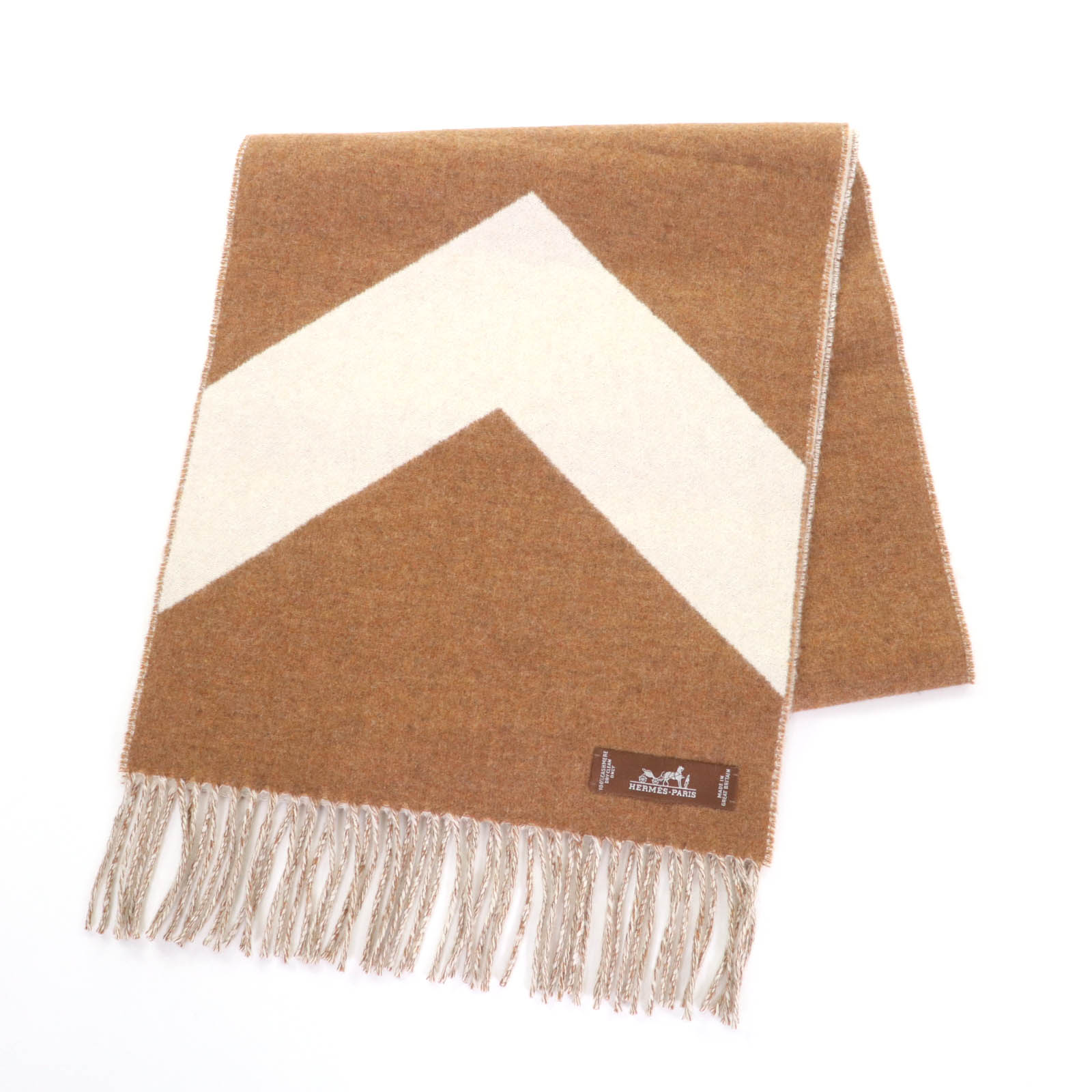 Excellent HERMES Scarf Cazac Chevron Reversible with fringe Brown white cashmere Women Used
Excellent HERMES Scarf Cazac Chevron Reversible with fringe Brown white cashmere Women Used