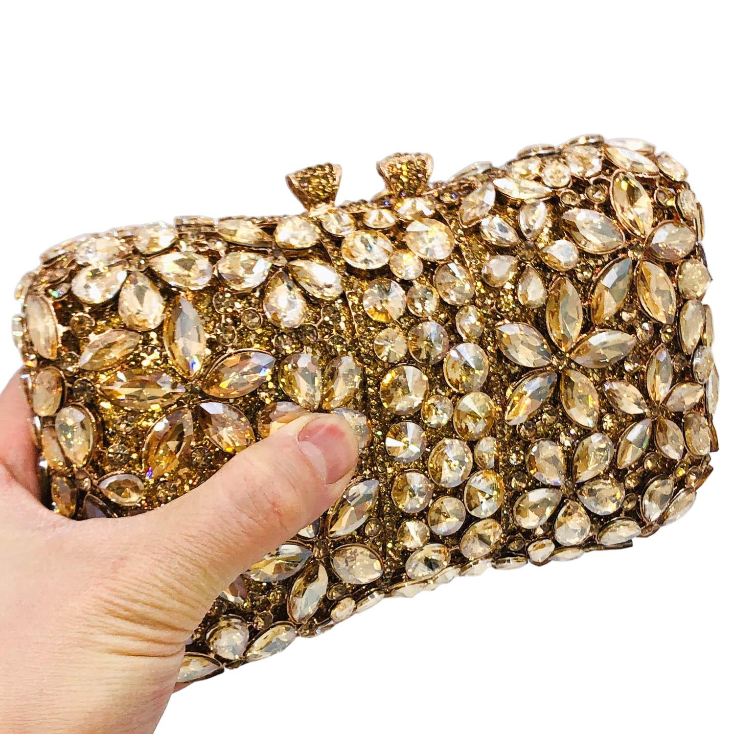 Boutique De FGG Flower Clutch Purses for Women Rhinestone Clutch Bags Formal Evening Handbags Party Dinner Crystal Clutch Bag Mini Clutch
Boutique De FGG Flower Clutch Purses for Women Rhinestone Clutch Bags Formal Evening Handbags Party Dinner Crystal Clutch Bag Mini Clutch