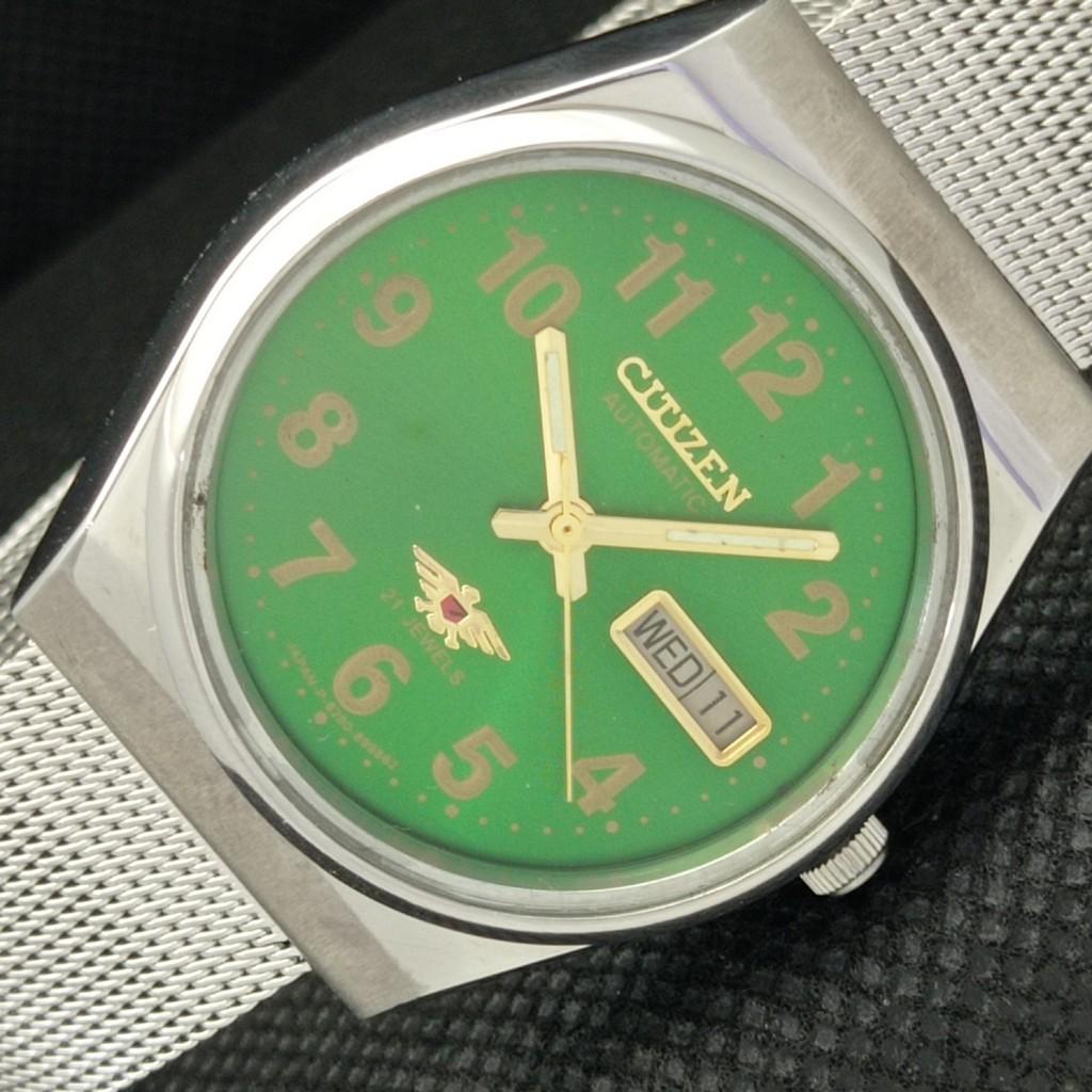 USED VINTAGE CITIZEN AUTOMATIC 8200 JAPAN MENS D/D GREEN WATCH 601-a313439-2 SKU601-a313439
USED VINTAGE CITIZEN AUTOMATIC 8200 JAPAN MENS D/D GREEN WATCH 601-a313439-2 SKU601-a313439