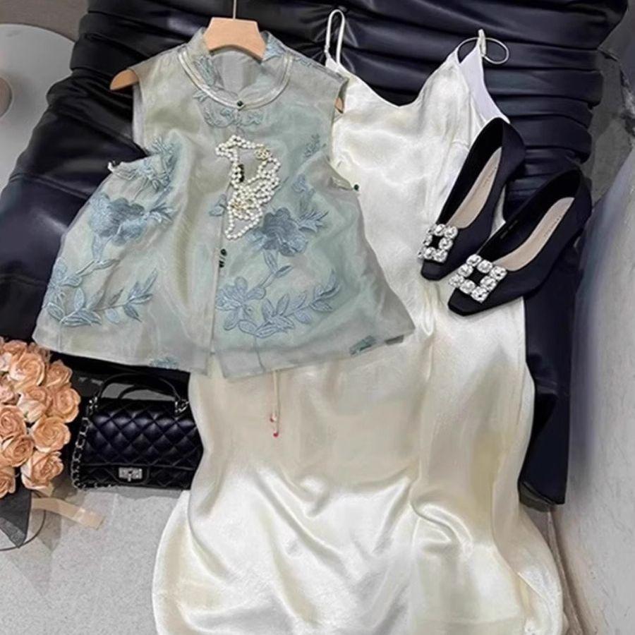 Премиальный летний китайский жилет без рукавов, вышитый жилет, топ-жилет, новый M (under 50kg recommended)
Премиальный летний китайский жилет без рукавов, вышитый жилет, топ-жилет, новый M (under 50kg recommended)