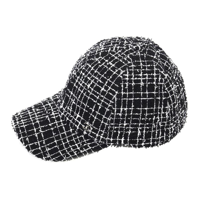 CHANEL small fragrance decoration cotton polyamide peaked cap women s black чорний
CHANEL small fragrance decoration cotton polyamide peaked cap women s black чорний