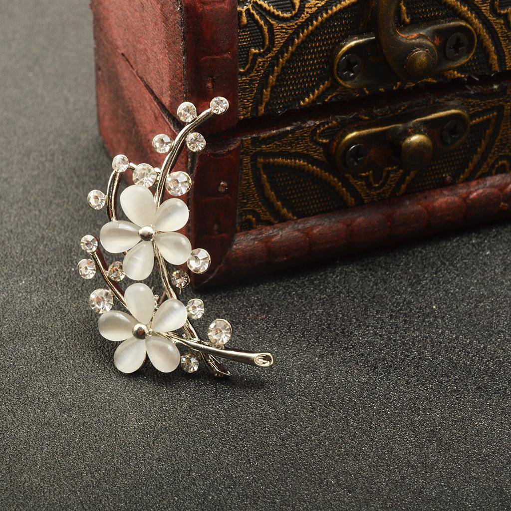 flower Opal Crystal Brooch Pin Bouquet Evening Party Accessories серебряный
flower Opal Crystal Brooch Pin Bouquet Evening Party Accessories серебряный