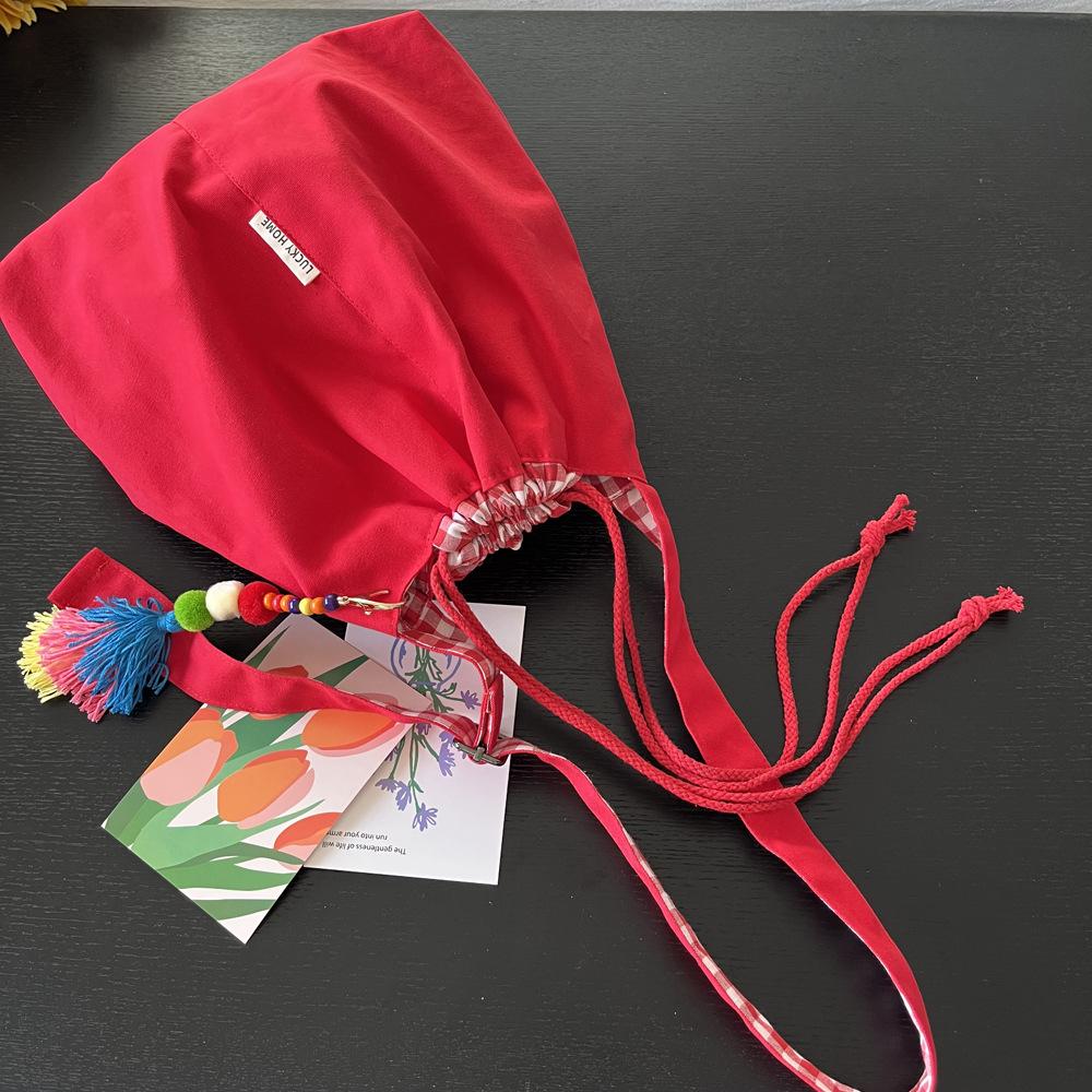 High-capacit Shopping Bags for Woman Bundle Mouth Drawstring Plaid Tote bag bolsos Tassel Pendant Travel Cross Shoulder bags sac
High-capacit Shopping Bags for Woman Bundle Mouth Drawstring Plaid Tote bag bolsos Tassel Pendant Travel Cross Shoulder bags sac