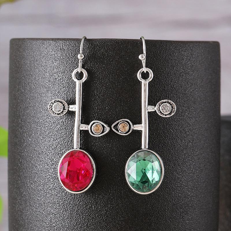 Asymmetric Crystal Zircon Earrings - Retro Style in Red & Green Mandarin Duck Design
Asymmetric Crystal Zircon Earrings - Retro Style in Red & Green Mandarin Duck Design