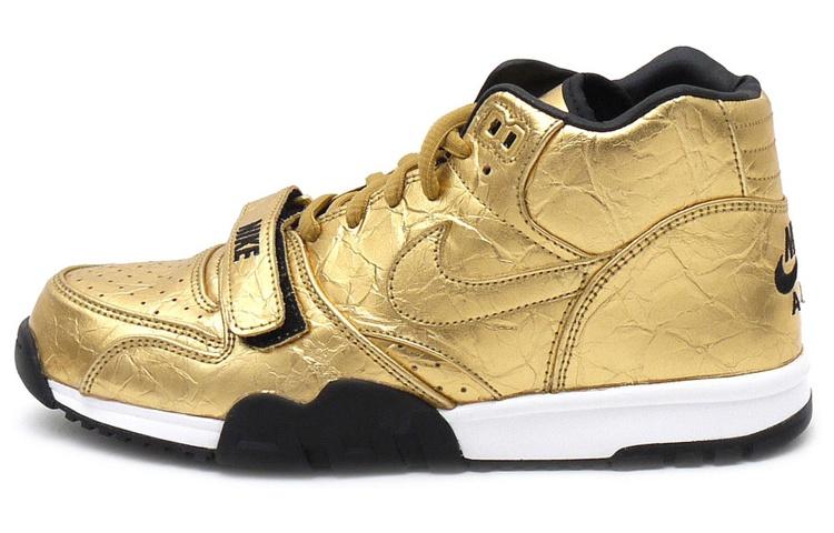 Nike Air Trainer 1 Prm Qs Superbowl 840169-700 44
Nike Air Trainer 1 Prm Qs Superbowl 840169-700 44