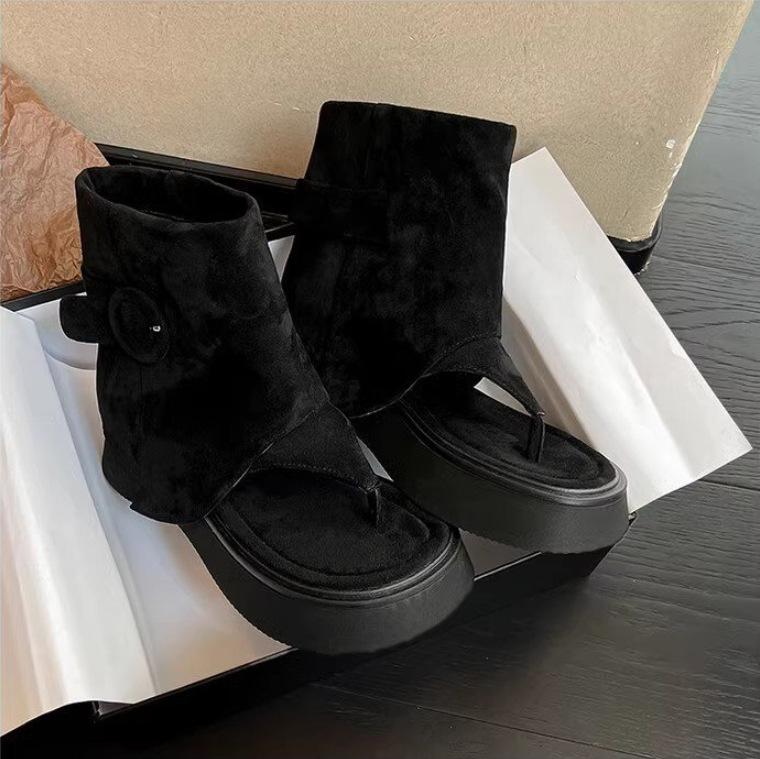 Высококлассные двусторонние остроносые ковбойские сапоги женские нишевые 2025 новые осенне-зимние ретро на толстом каблуке на платформе модные сапоги 39 чёрный
Высококлассные двусторонние остроносые ковбойские сапоги женские нишевые 2025 новые осенне-зимние ретро на толстом каблуке на платформе модные сапоги 39 чёрный