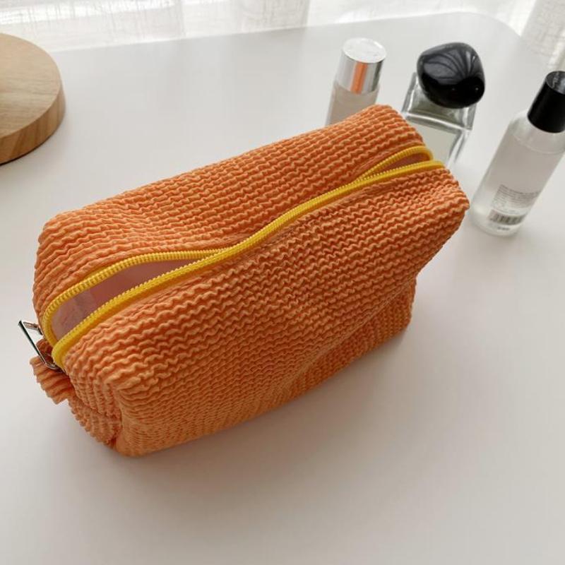 Складной пенал в форме волнистого облака, однотонный, также можно использовать как косметичку, простую переносную сумку для туалетных принадлежностей и сумку для хранения вещей оранжевый
Складной пенал в форме волнистого облака, однотонный, также можно использовать как косметичку, простую переносную сумку для туалетных принадлежностей и сумку для хранения вещей оранжевый