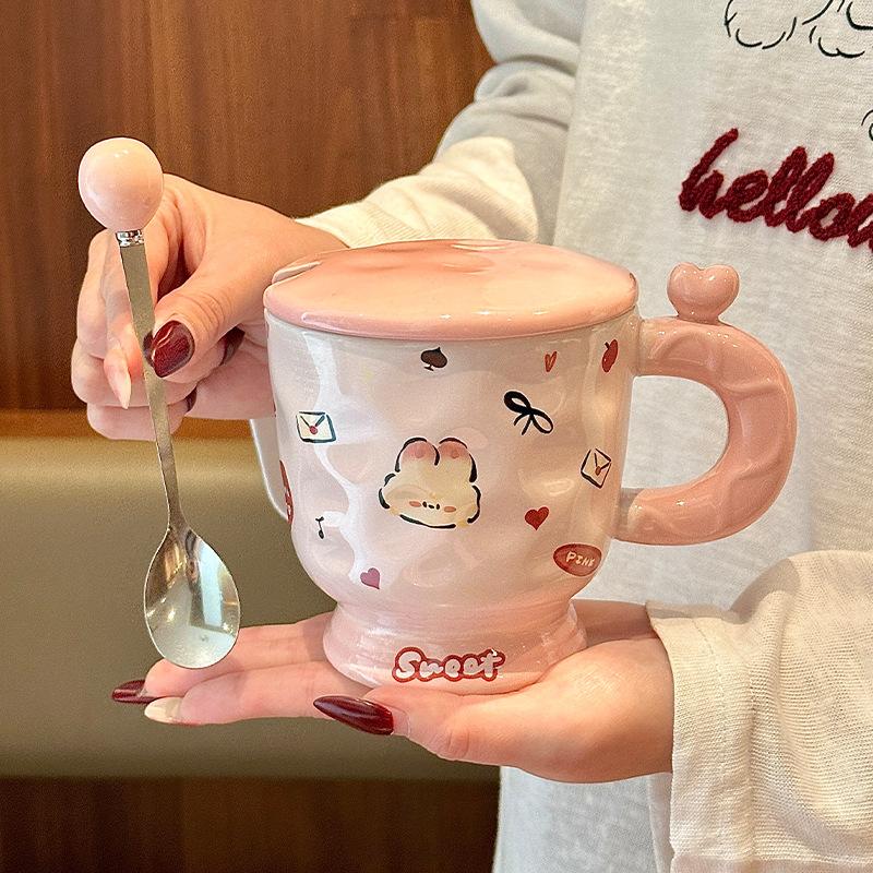 Cute little rabbit ceramic mug with lid and spoon, high-value coffee drinking cup for girls birthday gifts 401-500ml
Cute little rabbit ceramic mug with lid and spoon, high-value coffee drinking cup for girls birthday gifts 401-500ml