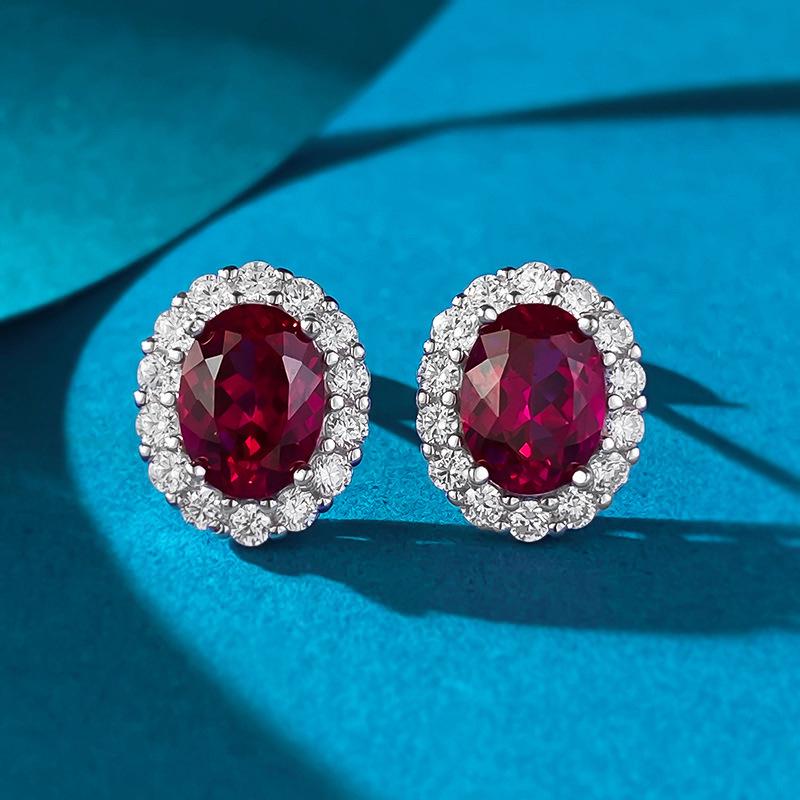 Sophisticated S925 Silver Earrings with 6x8mm Pigeon Blood Red Oval Corundum – Fashionable and Versatile Daily Ear Jewelry. S925 Silver
Sophisticated S925 Silver Earrings with 6x8mm Pigeon Blood Red Oval Corundum – Fashionable and Versatile Daily Ear Jewelry. S925 Silver